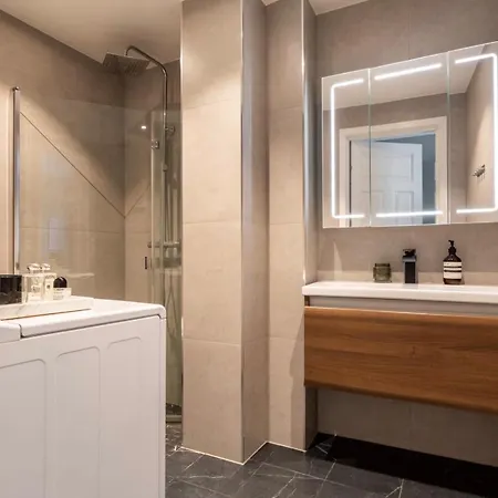 Apartament Exclusive Near Center